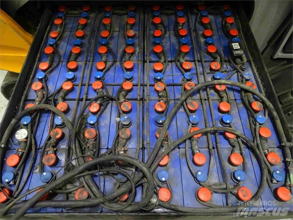 Still RX60-40 Elektriniai šakiniai krautuvai