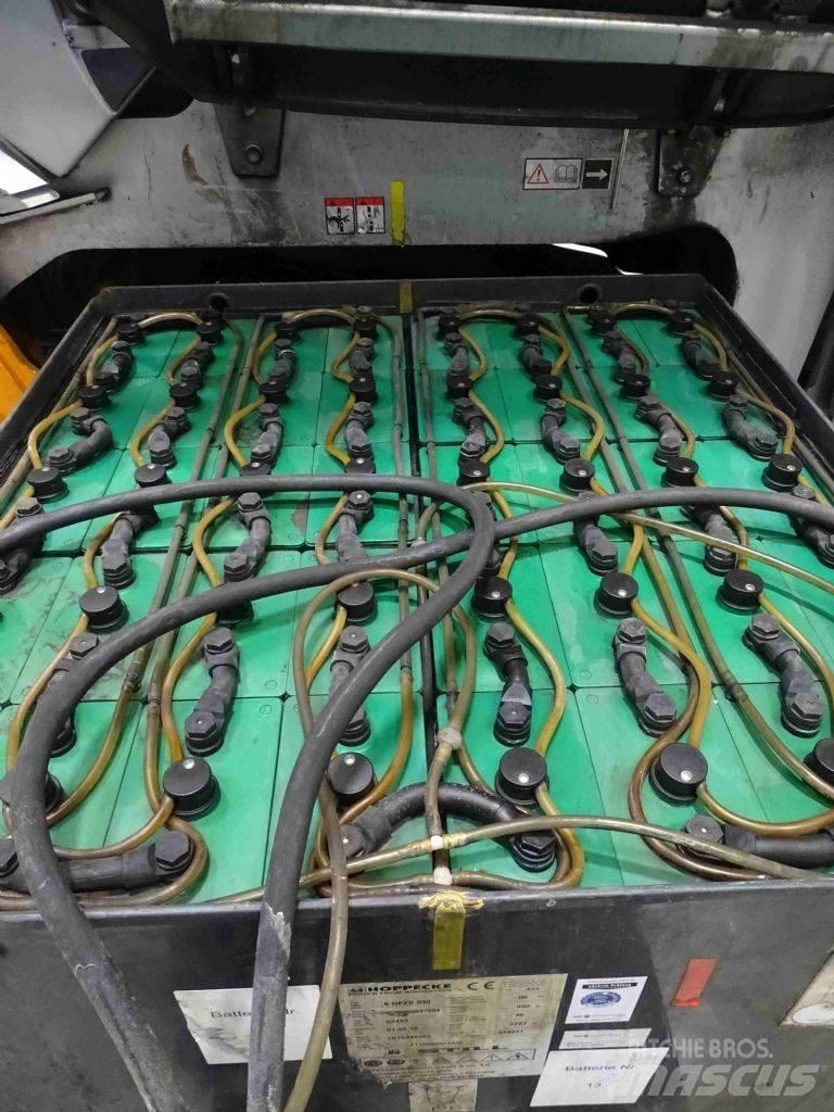 Still RX60-50 Elektriniai šakiniai krautuvai