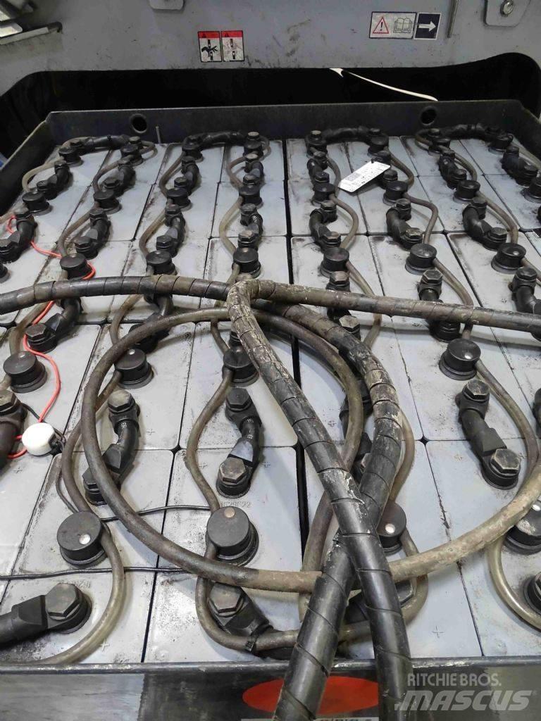Still RX60-50 Elektriniai šakiniai krautuvai