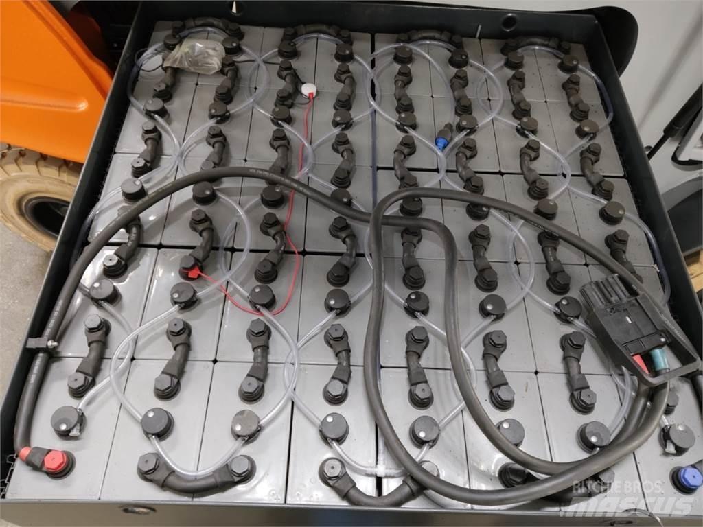 Still RX60-50 Elektriniai šakiniai krautuvai