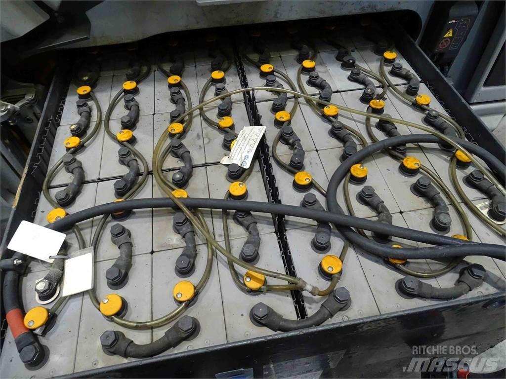 Still RX60-50 Elektriniai šakiniai krautuvai