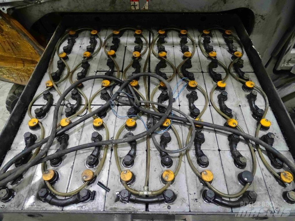 Still RX60-50 Elektriniai šakiniai krautuvai