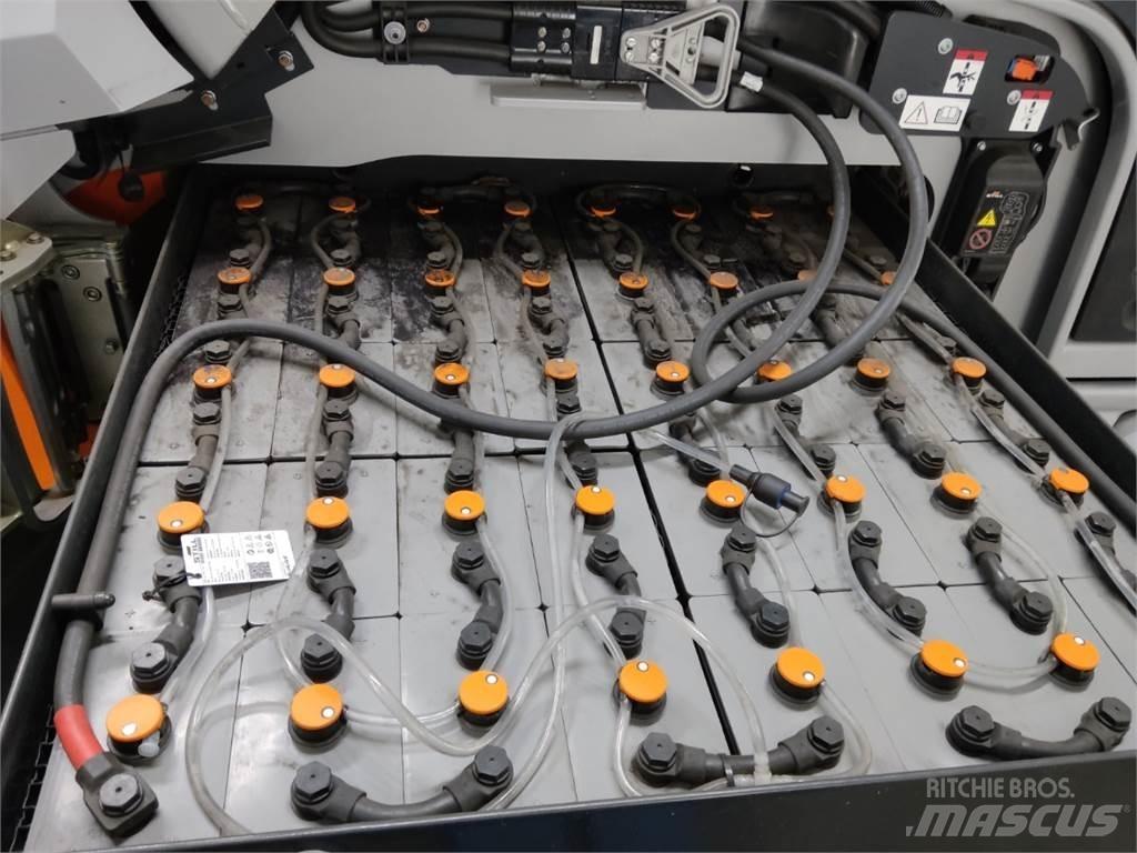 Still RX60-50 Elektriniai šakiniai krautuvai