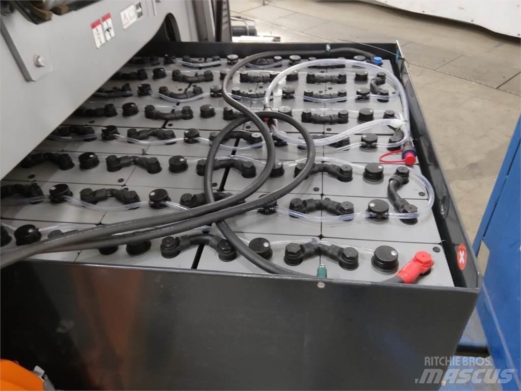 Still RX60-50 Elektriniai šakiniai krautuvai