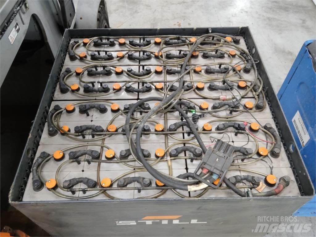 Still RX60-50 Elektriniai šakiniai krautuvai