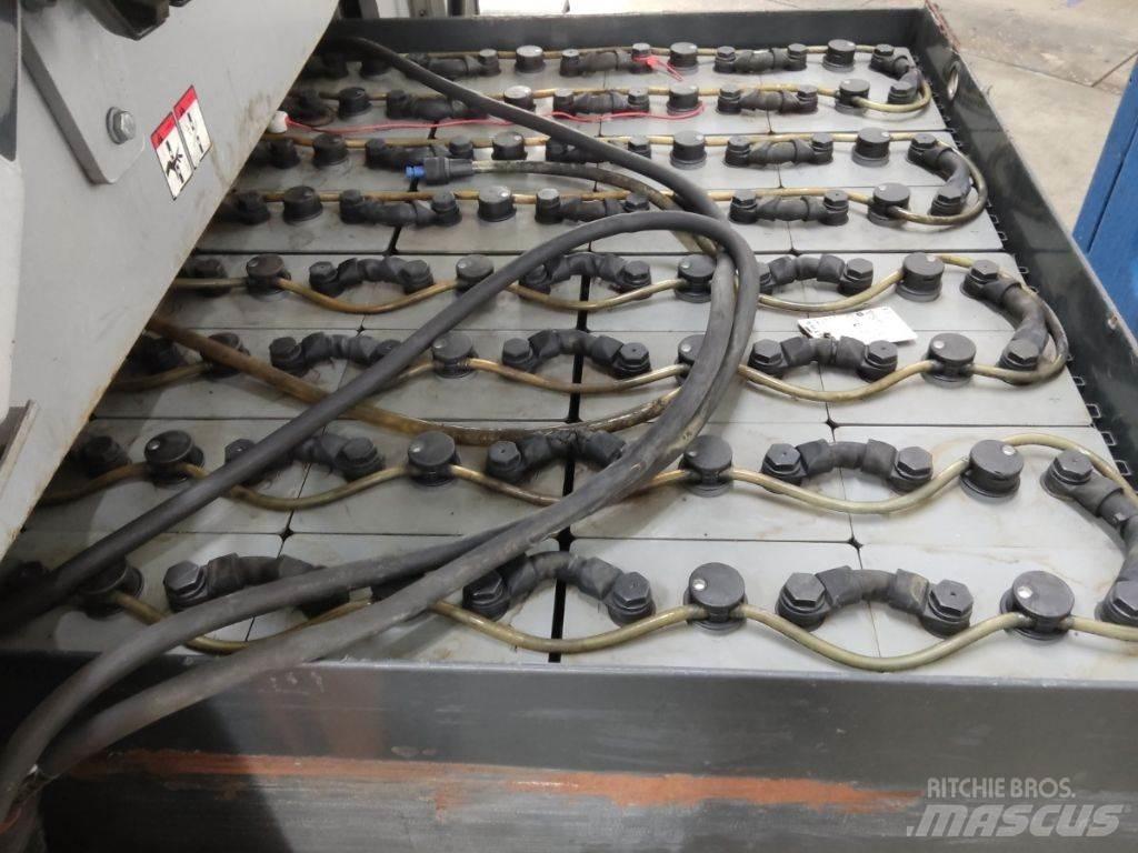 Still RX60-50/600 Elektriniai šakiniai krautuvai