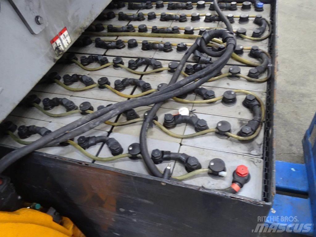 Still RX60-50/600 Elektriniai šakiniai krautuvai