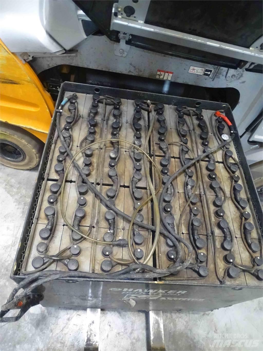 Still RX60-50/600 Elektriniai šakiniai krautuvai
