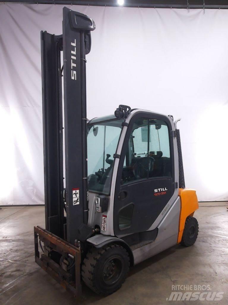 Still RX70-35H Dyzeliniai krautuvai