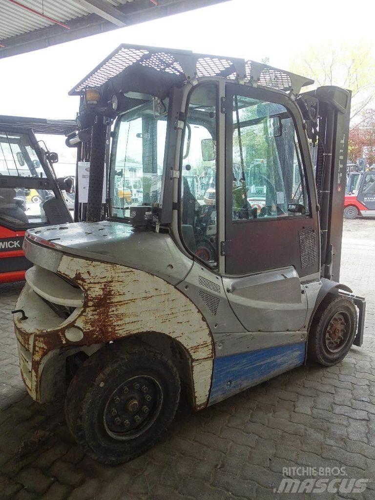 Still RX70-40 Dyzeliniai krautuvai