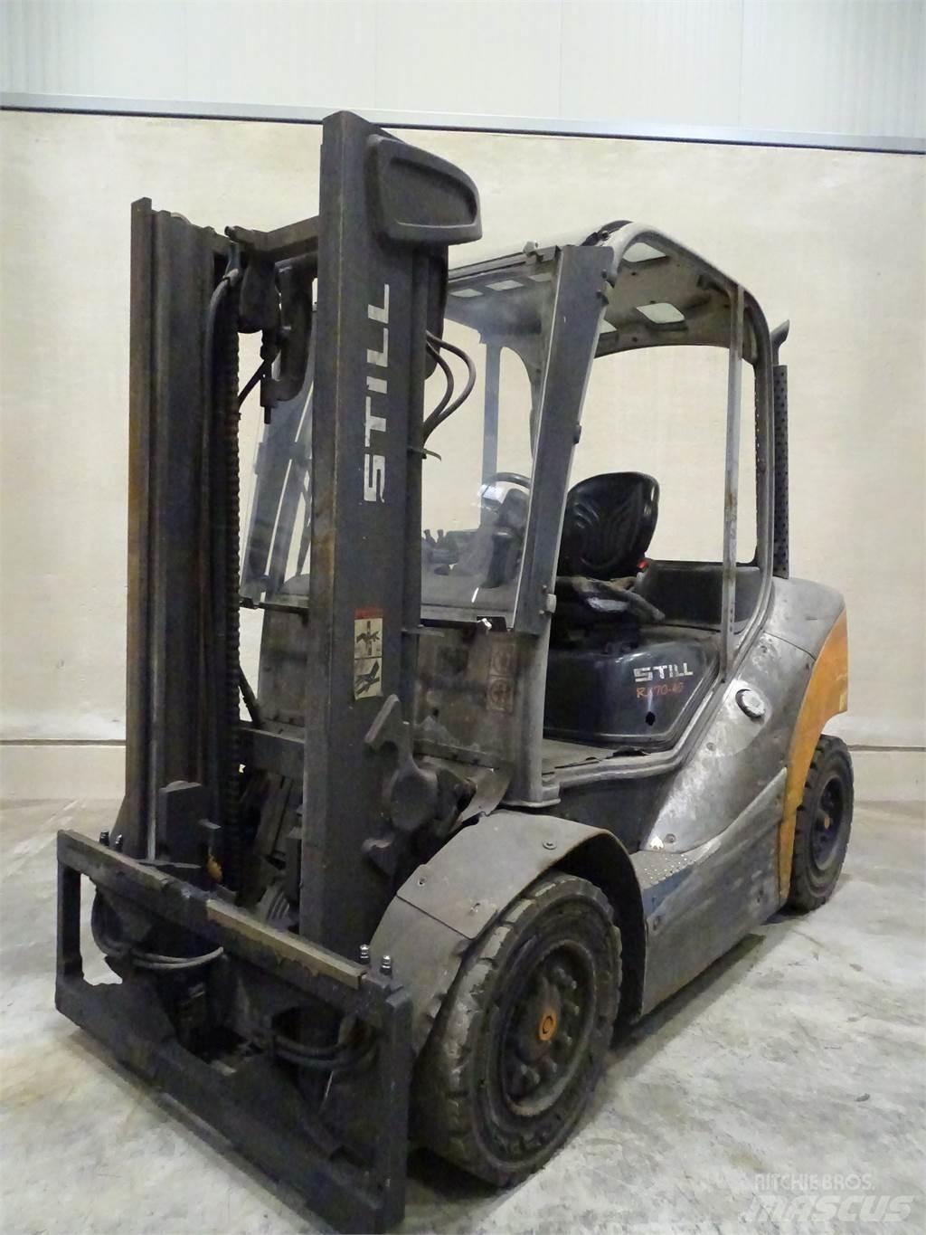 Still RX70-40 Dyzeliniai krautuvai