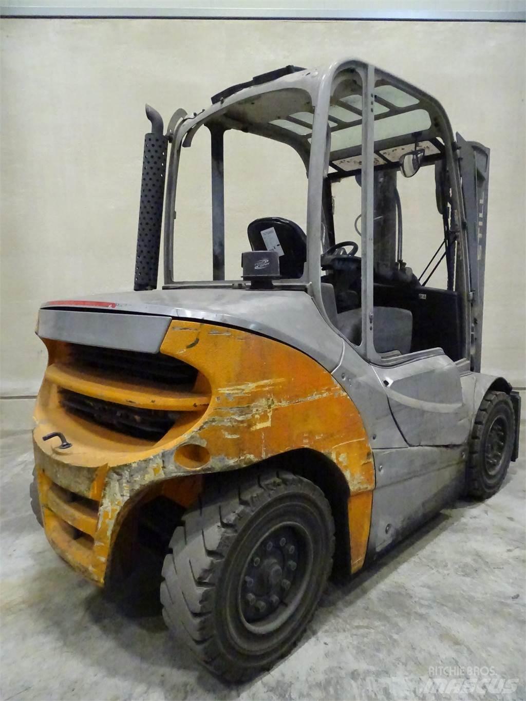 Still RX70-40 Dyzeliniai krautuvai