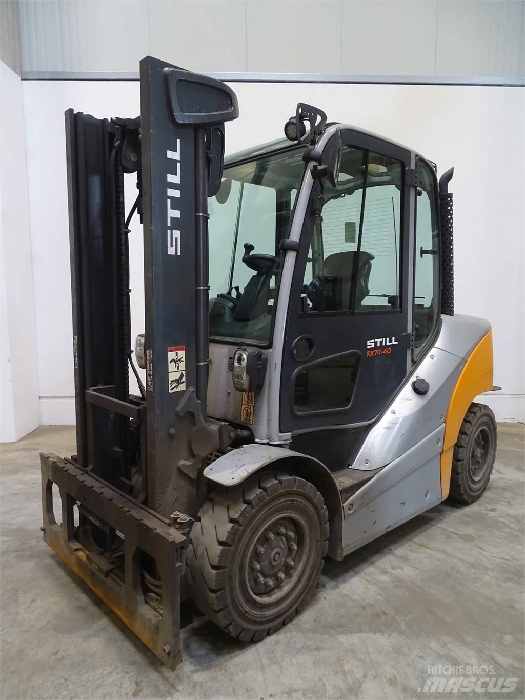 Still RX70-40 Dyzeliniai krautuvai