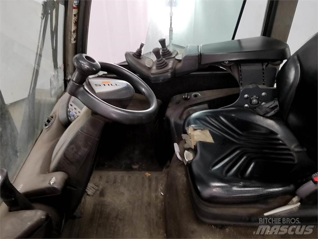 Still RX70-50 Dyzeliniai krautuvai