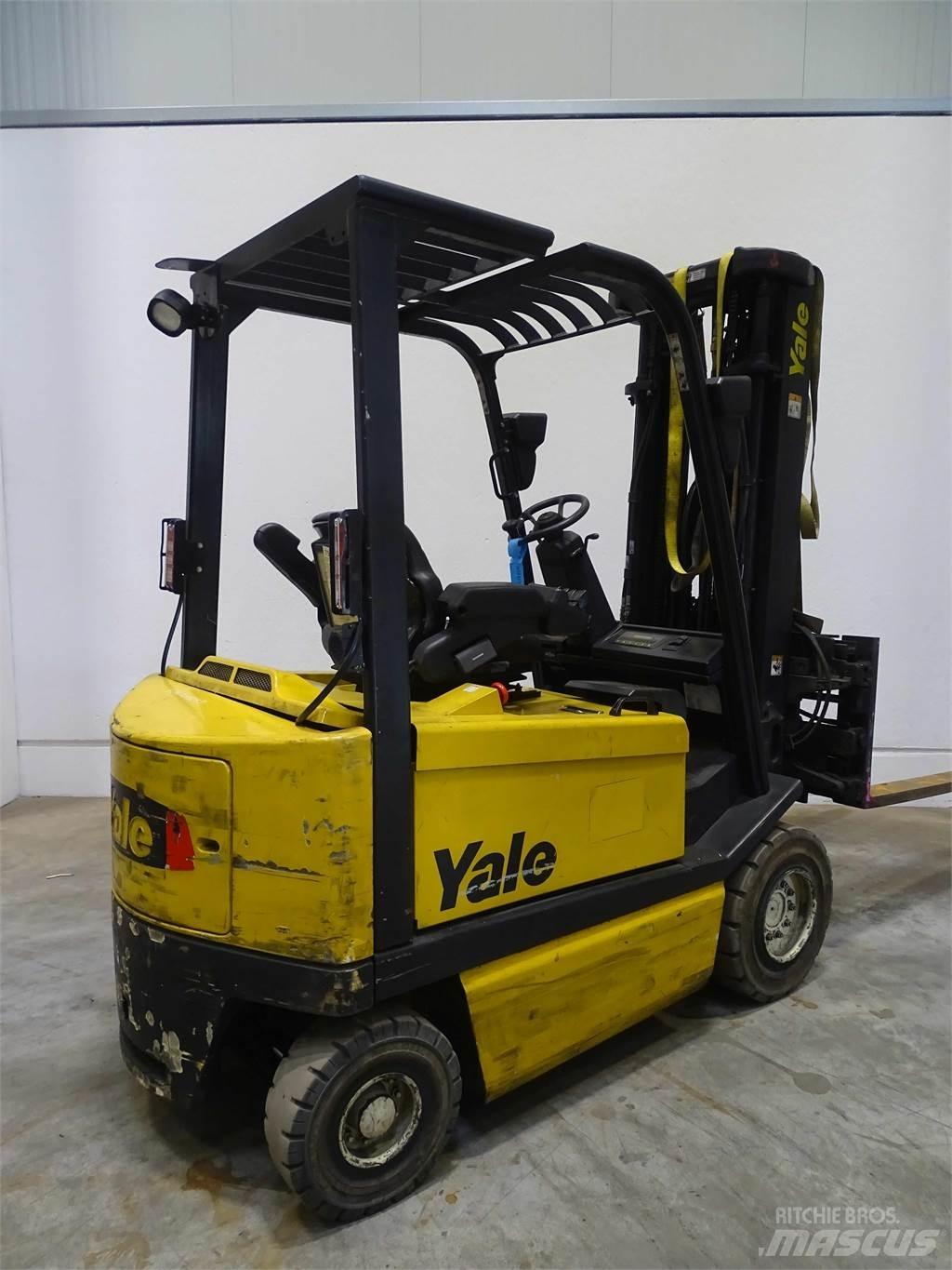 Yale ERP25ALF Elektriniai šakiniai krautuvai