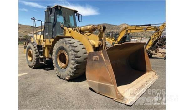 CAT 966G Naudoti ratiniai krautuvai