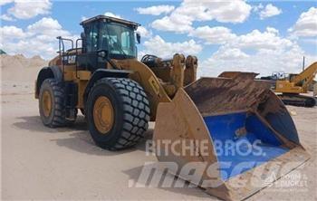 CAT 982M Naudoti ratiniai krautuvai