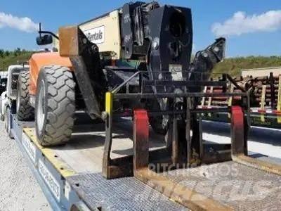 JLG 1055 Teleskopiniai krautuvai