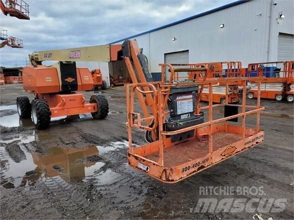 JLG 800AJ Alkūniniai keltuvai