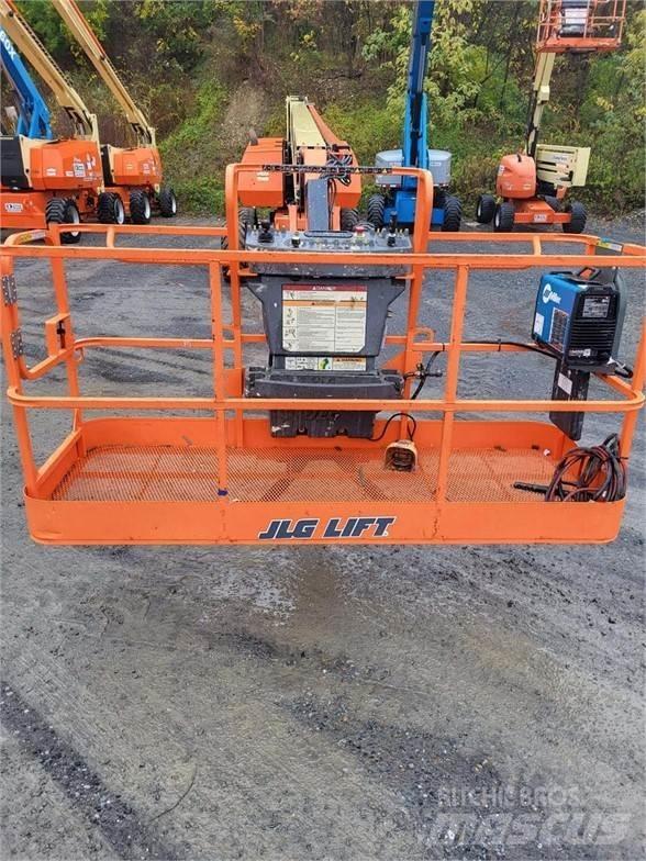 JLG 860SJ Teleskopiniai keltuvai