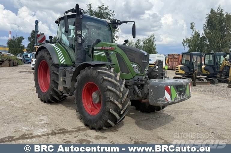 Fendt 724 Vario Traktoriai