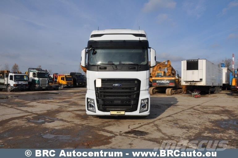 Ford F-MAX Naudoti vilkikai