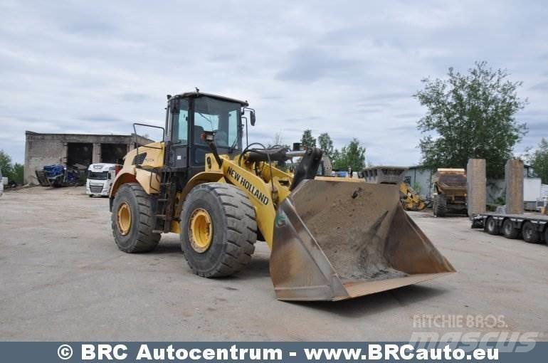 New Holland W270B Naudoti ratiniai krautuvai