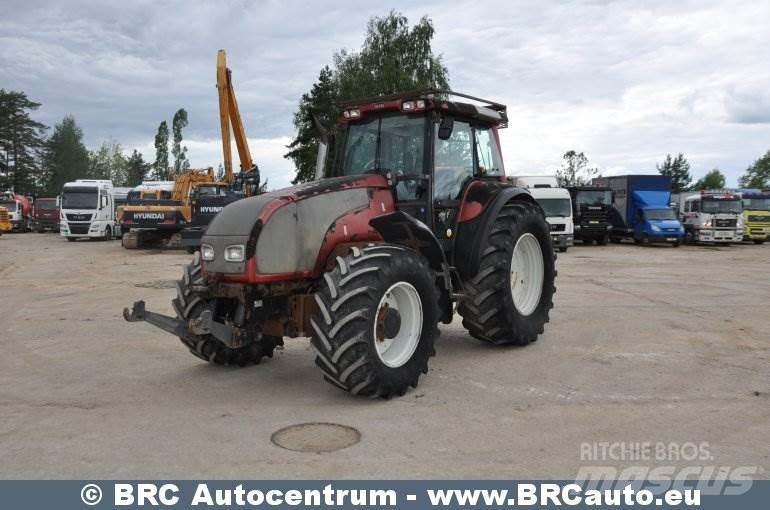 Valtra T190 Traktoriai