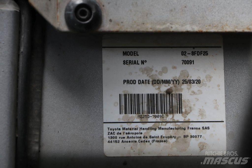 Cesab M325D Dyzeliniai krautuvai