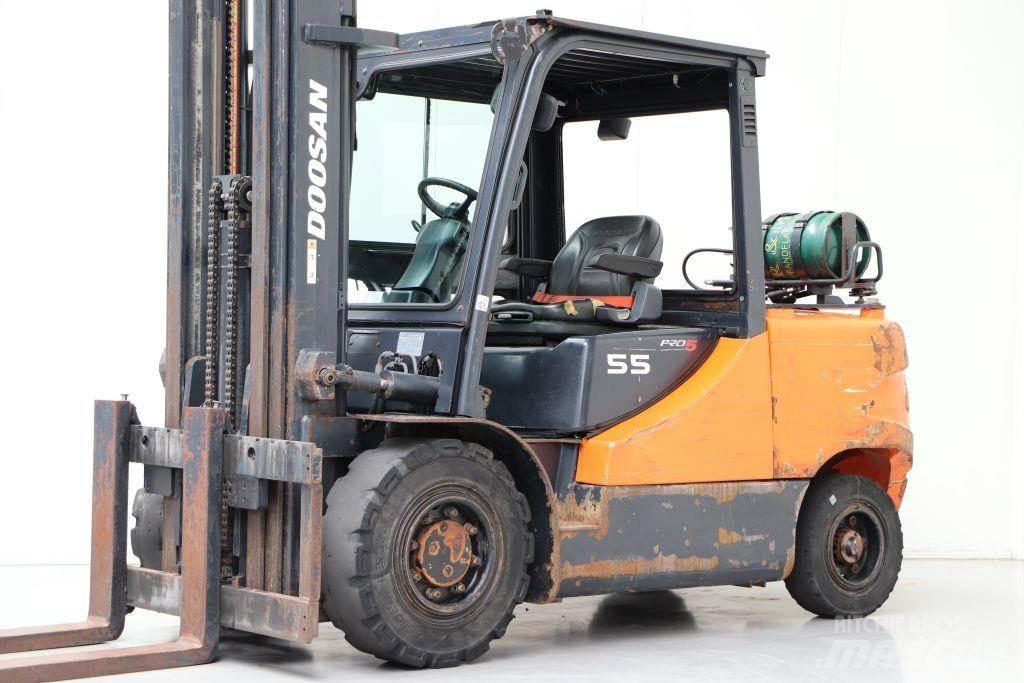 Doosan G55SC-5 LPG (dujiniai) krautuvai