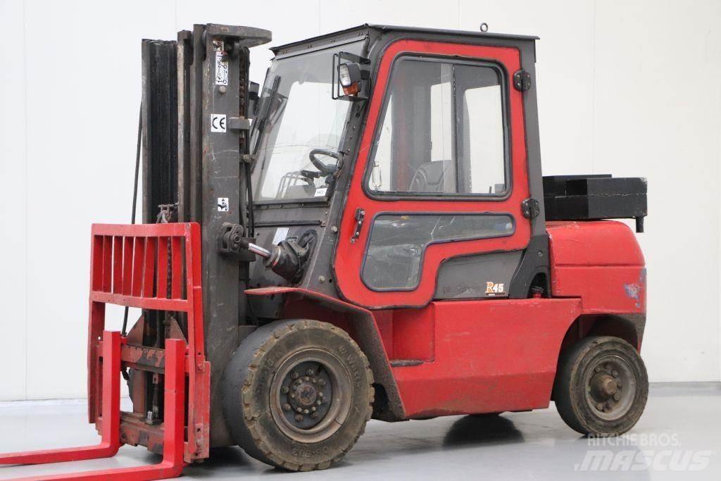 EP CPCD45 Dyzeliniai krautuvai