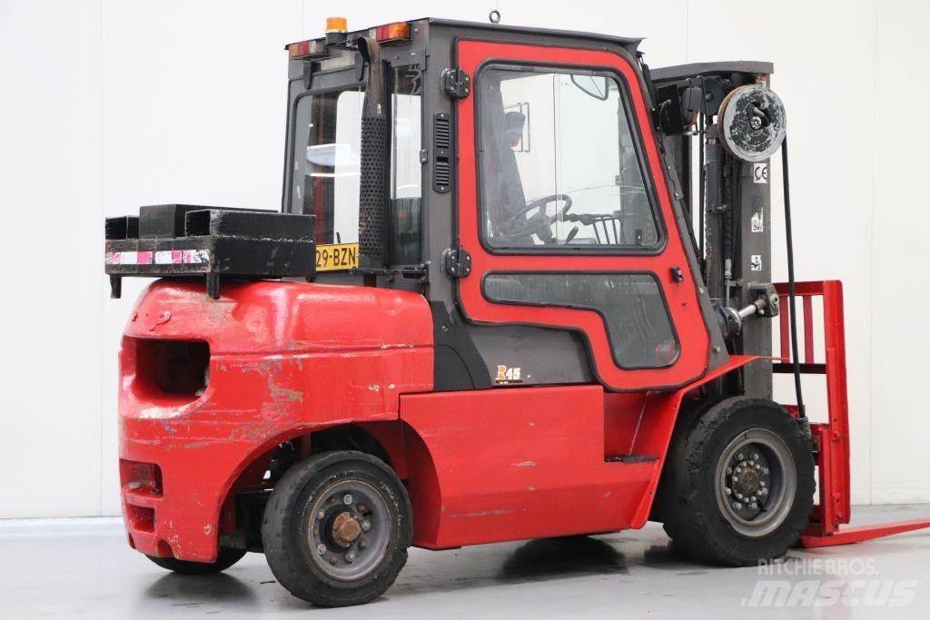 EP CPCD45 Dyzeliniai krautuvai