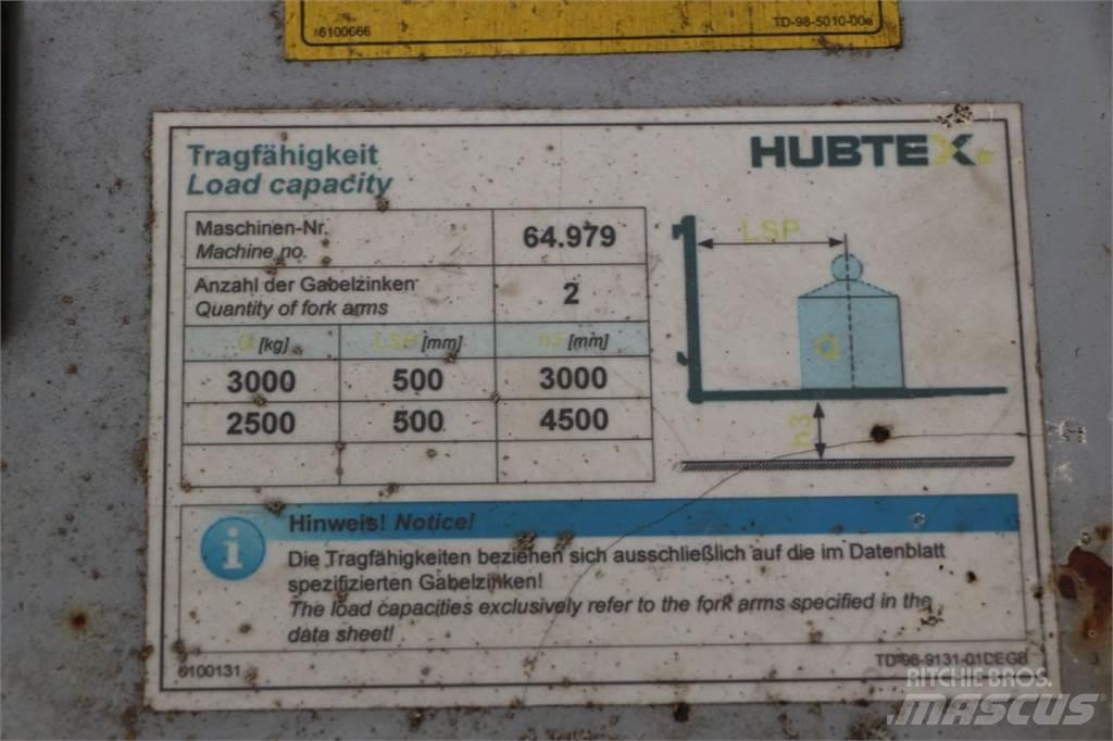 Hubtex DQ 30-G Krautuvai su pakrovimu iš šonų