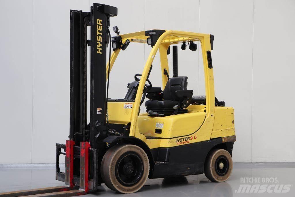Hyster H3.0FT LPG (dujiniai) krautuvai