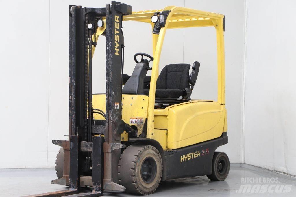 Hyster J2.5XN Elektriniai šakiniai krautuvai