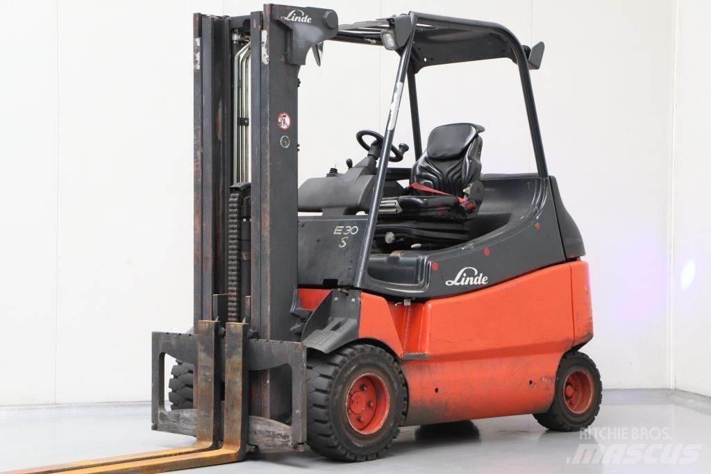 Linde E30S-03/600 Elektriniai šakiniai krautuvai
