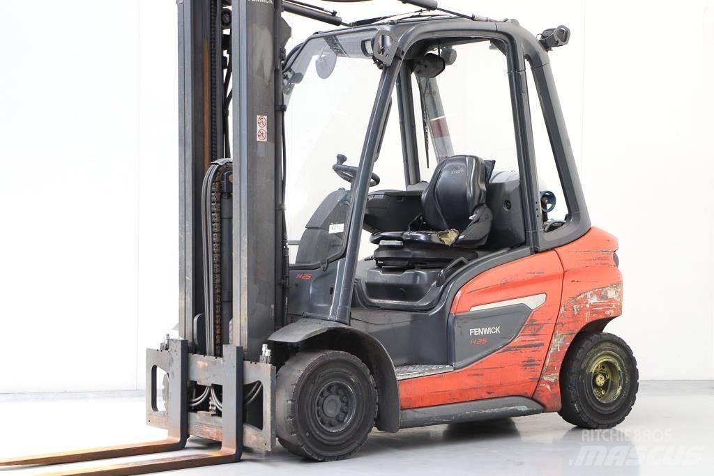 Linde H25T-01 LPG (dujiniai) krautuvai