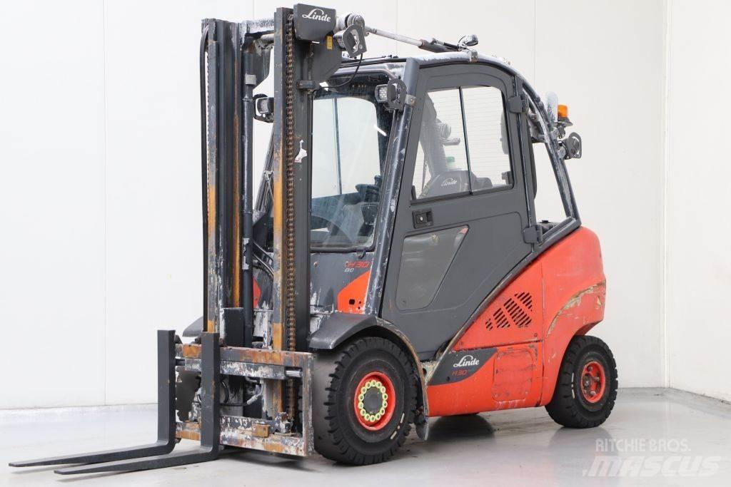 Linde H30D-02 Dyzeliniai krautuvai