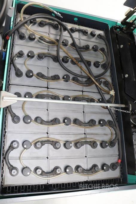 Mitsubishi FB18NT Elektriniai šakiniai krautuvai