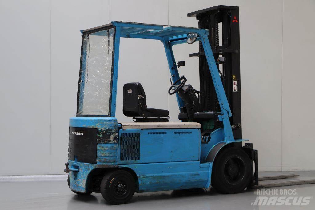Mitsubishi FBP30 Elektriniai šakiniai krautuvai