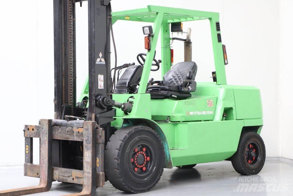 Mitsubishi FD50K Dyzeliniai krautuvai