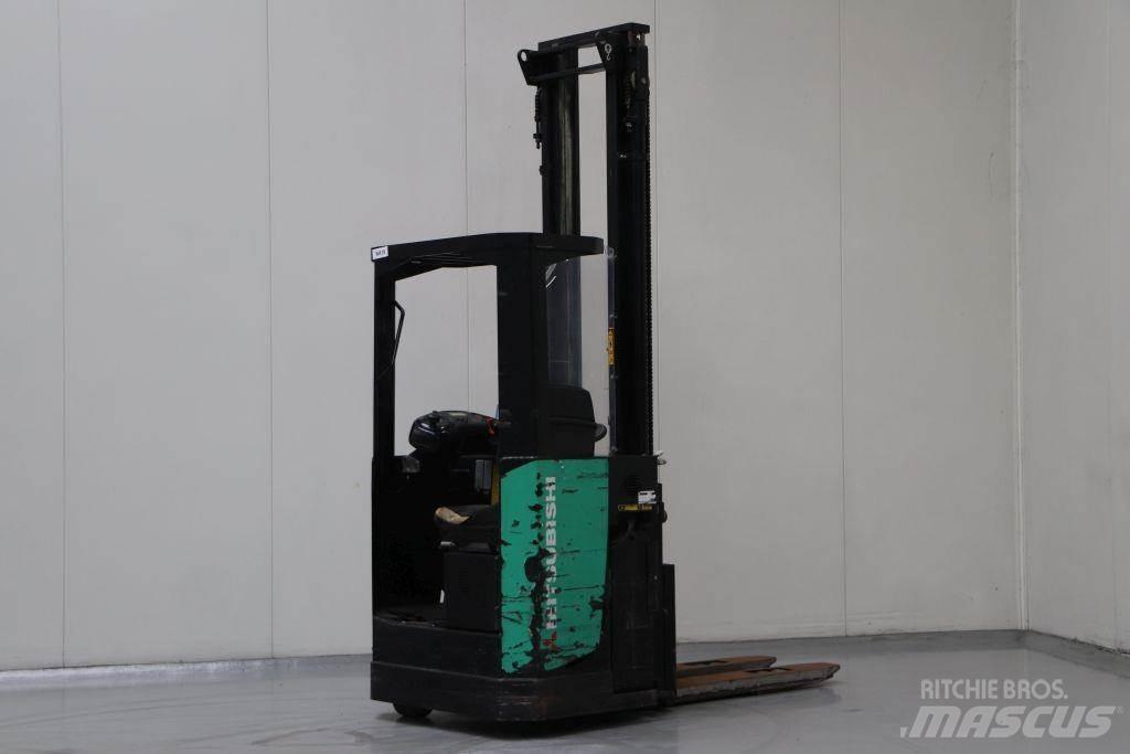 Mitsubishi SBS15NI Savaeigiai rietuvai
