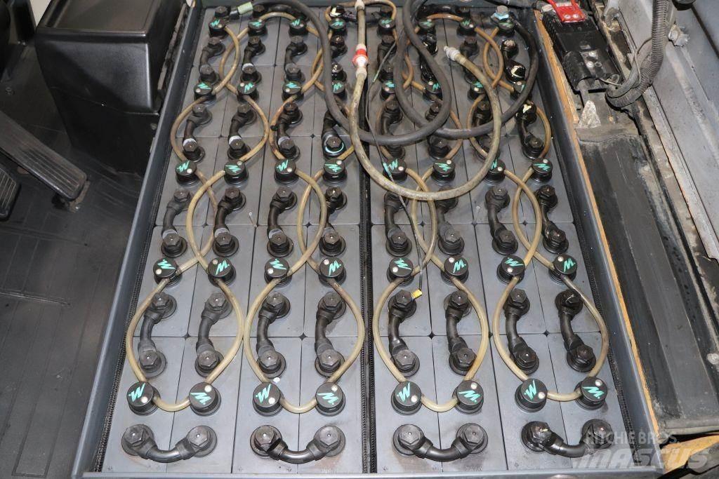 Nissan 1Q2L25T Elektriniai šakiniai krautuvai