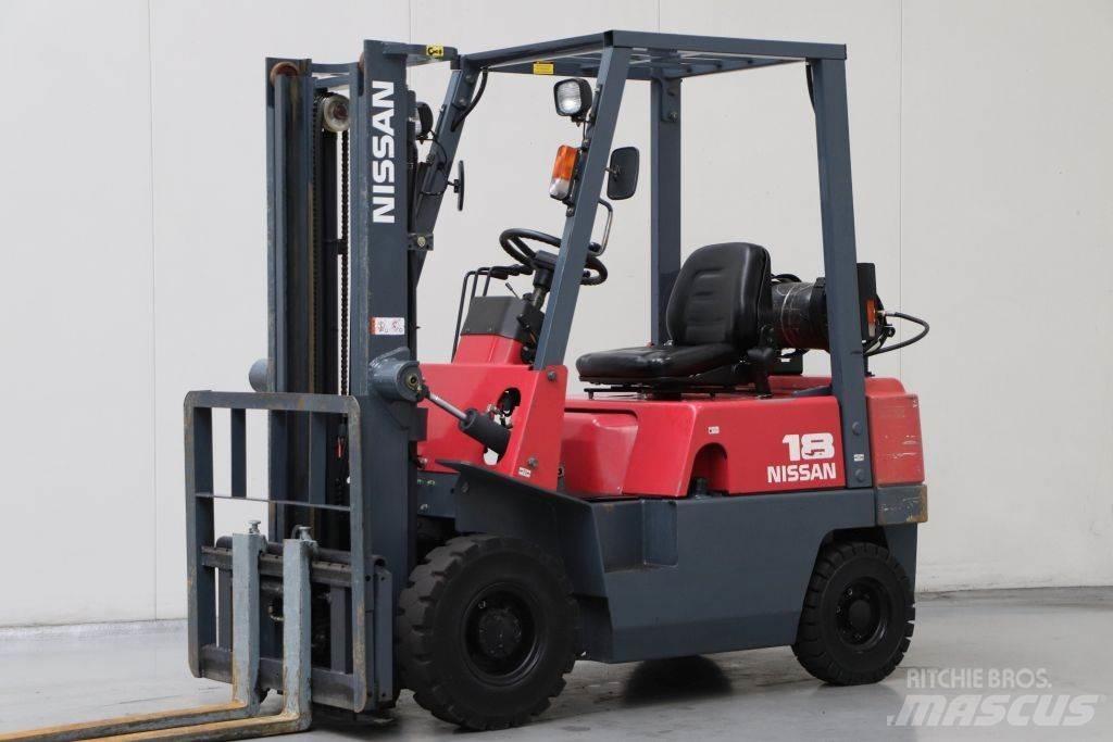 Nissan J01A18 LPG (dujiniai) krautuvai