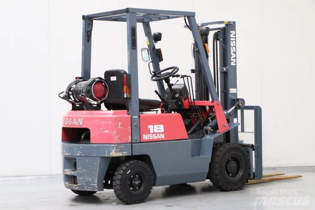 Nissan J01A18 LPG (dujiniai) krautuvai