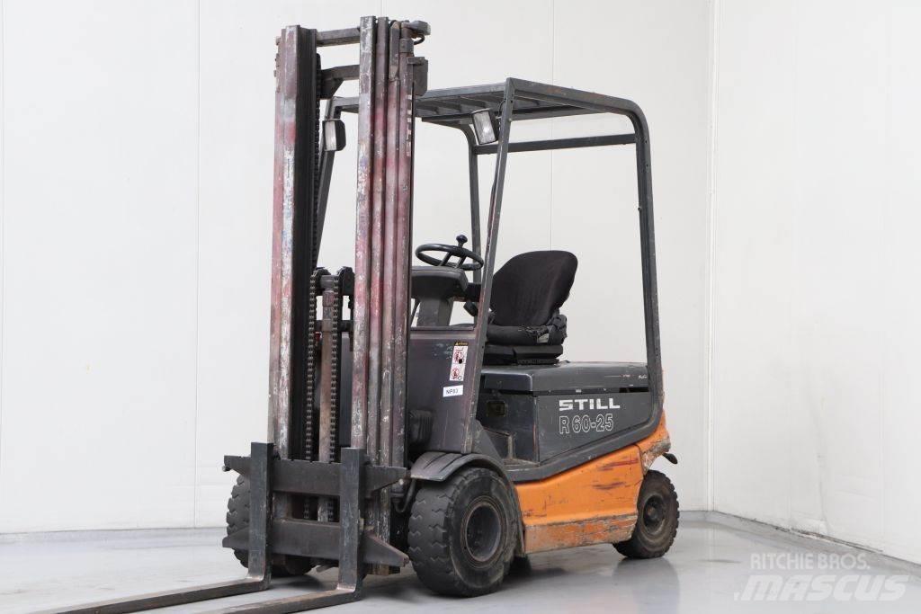 Still R60-25 Elektriniai šakiniai krautuvai