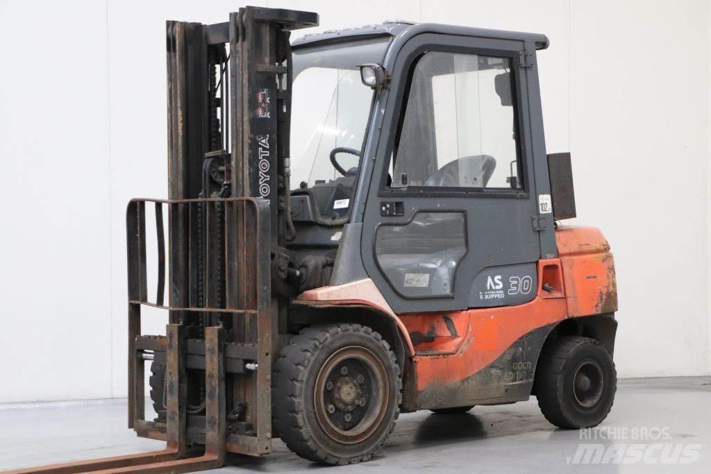 Toyota 62-7FDF30 Dyzeliniai krautuvai