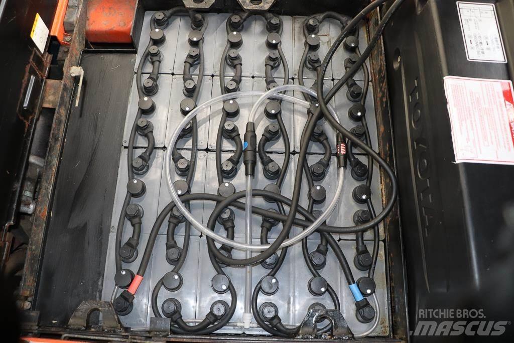 Toyota 7FB15 Elektriniai šakiniai krautuvai