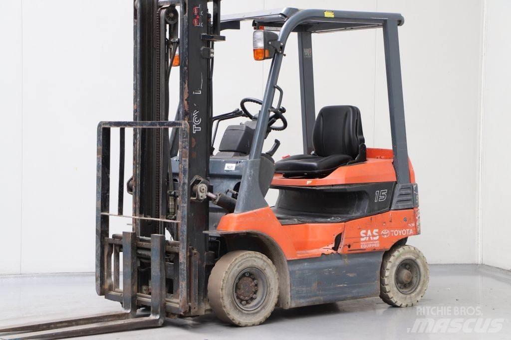 Toyota 7FB15 Elektriniai šakiniai krautuvai