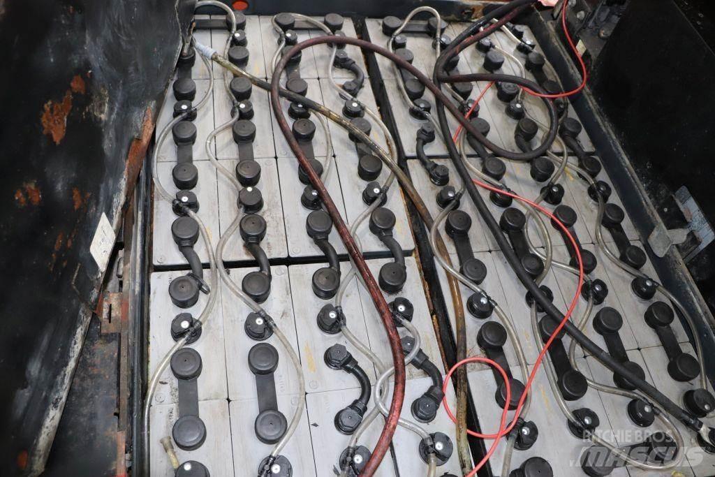 Toyota 7FBMF25 Elektriniai šakiniai krautuvai